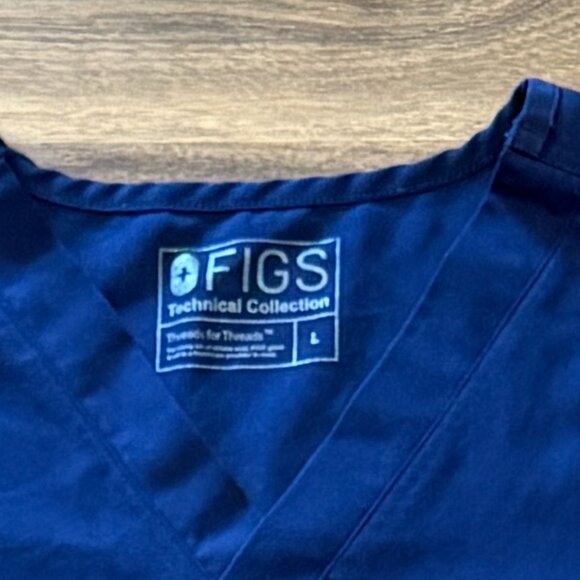 Figs V-Neck Scrub Top Mens Large Navy Medical Uniform Work Shirt - Picture 5 of 5